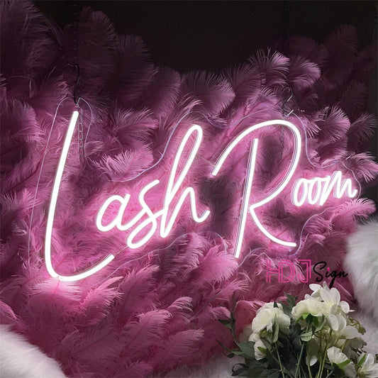 Lashes Room